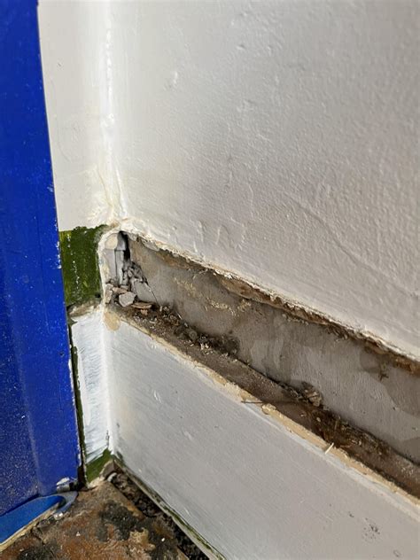 Removing baseboards for hardwood floor sanding - does this look right ...