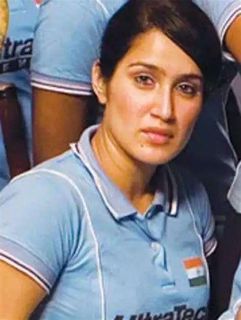 SRK’s Chak De! India: Here’s What 'Kabir Khan’s Hockey Players' Are Up ...