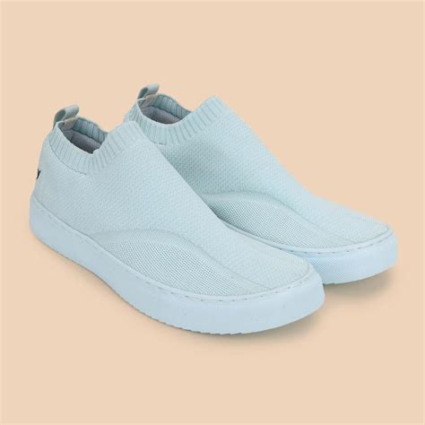 Buy Men Slip-ons Shoes Online| FreeStep – YOHO LIFESTYLE