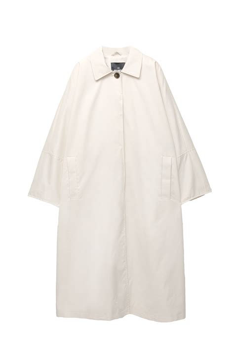 Women’s Trench Coats | PULL&BEAR