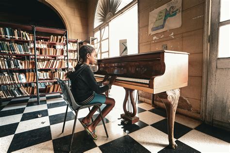 Library Music Selection 的图像结果