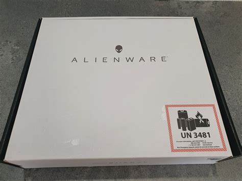 Alienware M17 R3 RGB 的图像结果