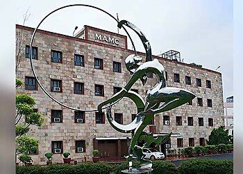 3 Best Medical Colleges in New Delhi, DL - Expert Recommendations