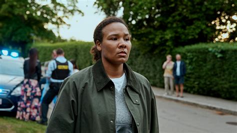 Sara Fanta Traore spiller betjenten Aicha i "Reservatet": Her har du ...