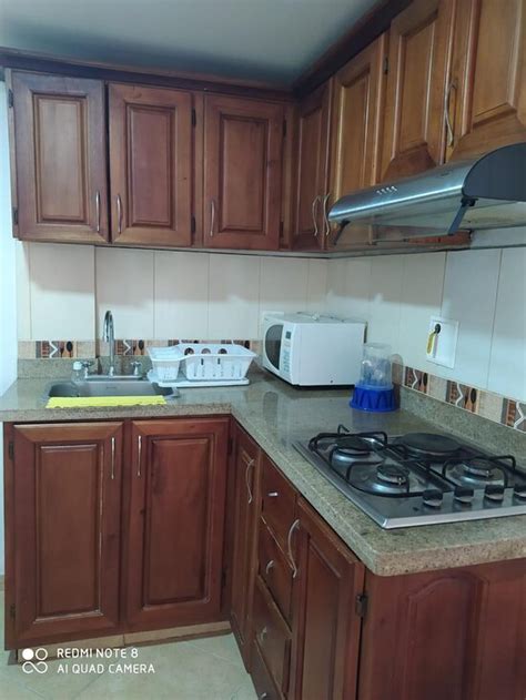 ALOJAMIENTOS LA VICTORIA (Medellin) - Specialty Inn Reviews & Photos ...