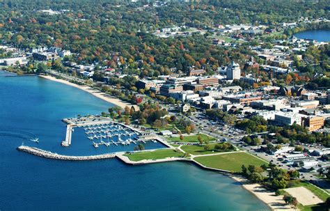 Counties » Grand Traverse » Traverse City Waterfront Fall NW-SE 2010 ...