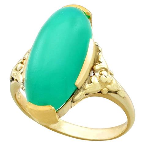 Antique 1930s 6.60 Carat Cabochon Cut Chrysoprase and Yellow Gold ...