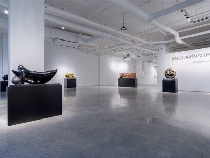 Jorge Jiménez Deredia. Cosmic mystery of creation | Meer