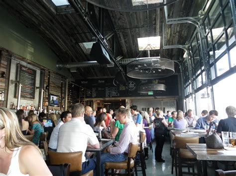 Blue Eyes & Blondie Go Local: Union Kitchen & Tap