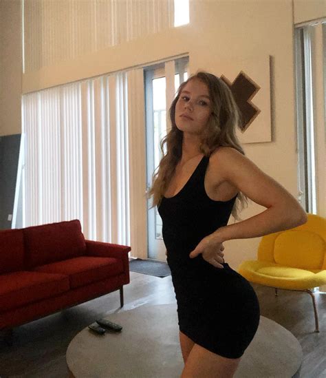 Little black dress | Scrolller