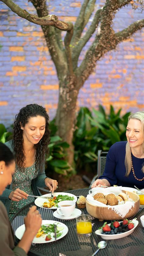 Eat Local SC Logo 的图像结果