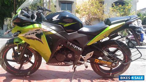Used 2016 model Honda CBR 150R for sale in Amravati. ID 142895. Green ...