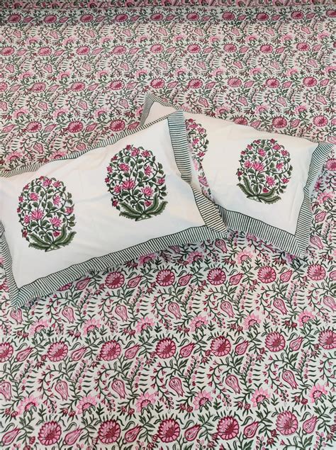 Premium Hand Block Printed Green and Rani Small Floral COTTON Bedsheet ...