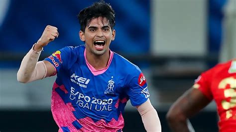 5 uncapped Indian bowlers who can bowl 150 kmph in IPL 2024