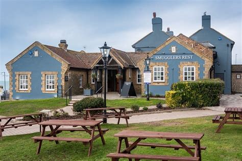 THE SMUGGLERS REST, Peacehaven - Menu, Prices & Restaurant Reviews ...