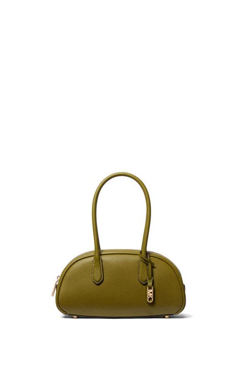 The Ultimate Fashion Gift Guide For Rakshabandhan' 24 | Grazia India