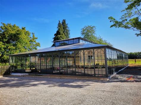 Fabrication chapiteau orangerie | Contact ABRI AND CO