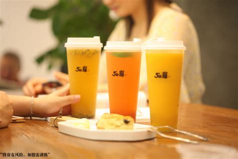 奶茶店加盟大概多少钱 和谐共赢「上海伍拾岚餐饮管理供应」 - 杂志新闻