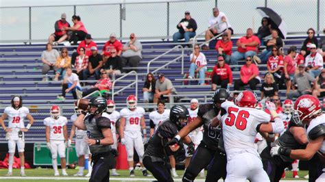 Undefeated University Sioux Falls of hosts Minnesota Duluth