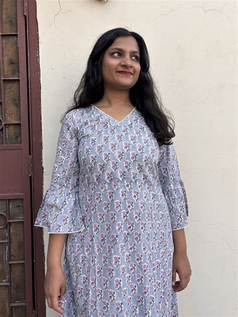 Amiya Hand Block Printed A Line Midi Dress with Lace Detailing – Kasaa Hues