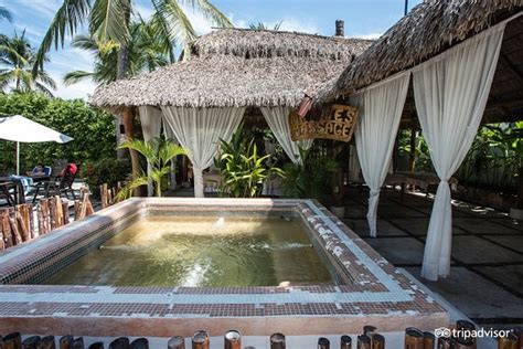 Manzanillo Tourism: All You Need to Know Before You Go (2024)