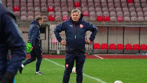 "Piksi je promenio mnoge stvari" VIDEO - Srpski fudbal - Fudbal - B92 ...