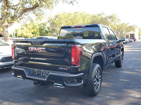 2022 GMC Sierra 1500 4X4 AT4 4DR Crew Cab 5.8 FT. SB For Sale in Naples, FL