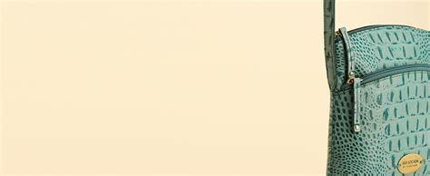 Isle Locada by Hidesign Women Sling Bag (Green) : Amazon.in: Fashion