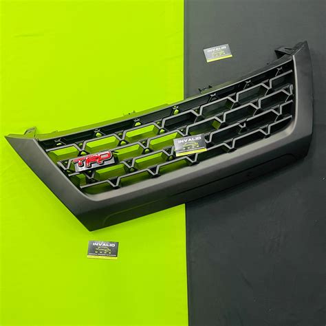 Fortuner 16 Grill – Invalid Mods