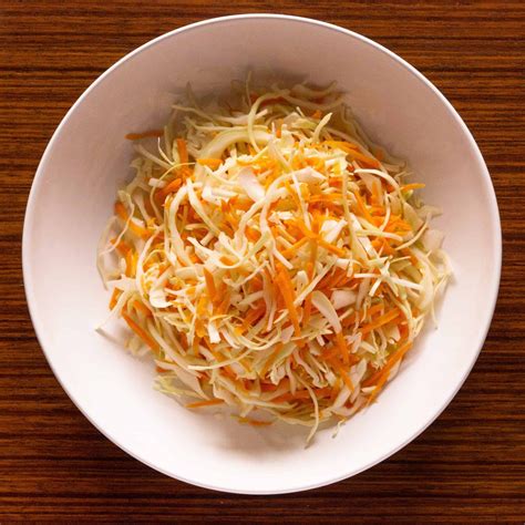 Cabbage and Carrot Salad - FriFran