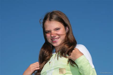 Image result for Model Mod Sandra 83