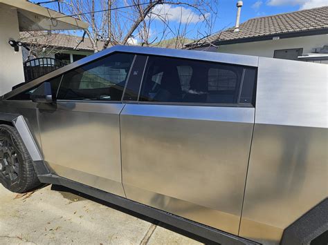 25% 3M Ceramic IR tint is a decent match to factory rear window tint ...