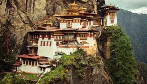 4 Least Visited Countries in Asia - lifeberrys.com