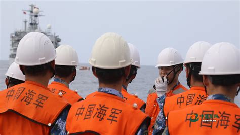 海上防险救生演练都练些啥？一组大图带你看全 - 中国军网