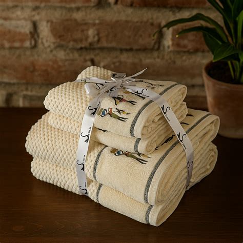 4 Piece Tribal Embroidery Towel Set-Style 8 – Senses by Riba