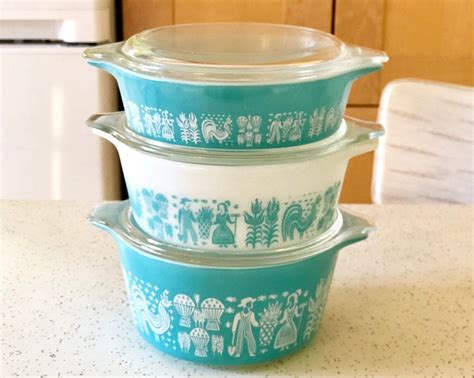 Vintage Pyrex Amish Butterprint Casserole Dish Set with Lids ...
