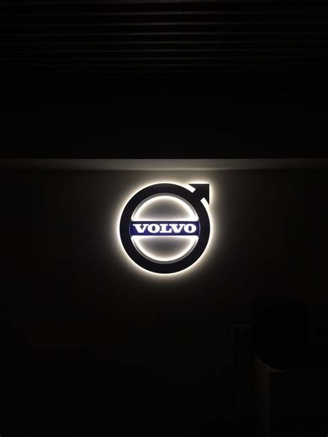 Volvo Logo.svg 的图像结果