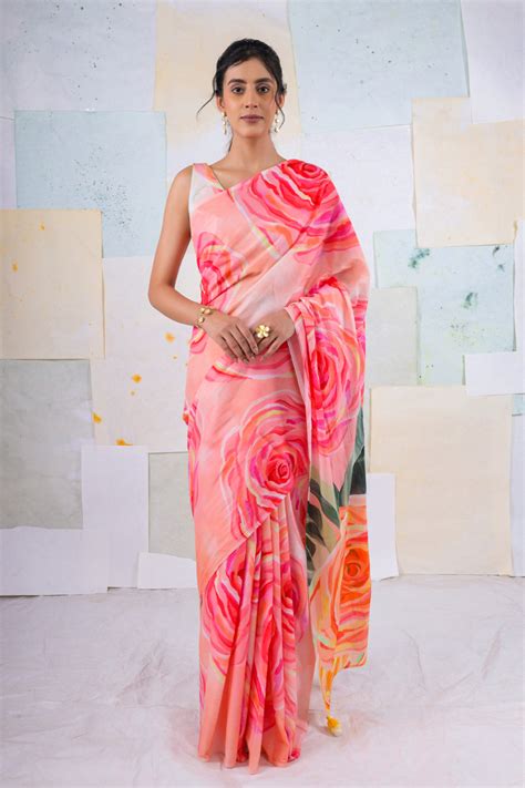 Discover Elegance: Buta Buti's Exquisite Online Saree Collection