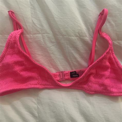 Triangl Women's Pink Bikini-and-tankini-tops | Depop