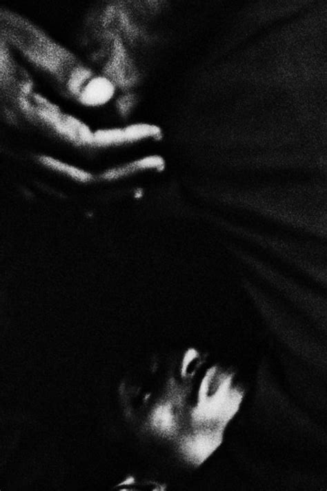 Don't Breathe: Travelling Unreserved on the Indian Railways - The Wire