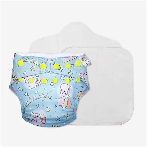 Helping Kids Pee Outside: Expert Tips | SuperBottoms