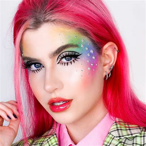 Buy Makeup Revolution Maxi Reloaded Eyeshadow Palette Nudes – HOK Makeup