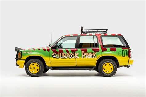 Replica of Ford Explorer XLT Tour Vehicle #07 from Jurassic Park (1993 ...