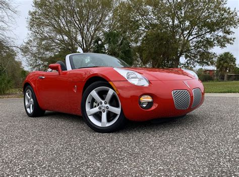 2006 Pontiac Solstice | PJ's Auto World Classic Cars for Sale