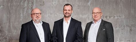 Quality Analysis expands management and shareholder structure