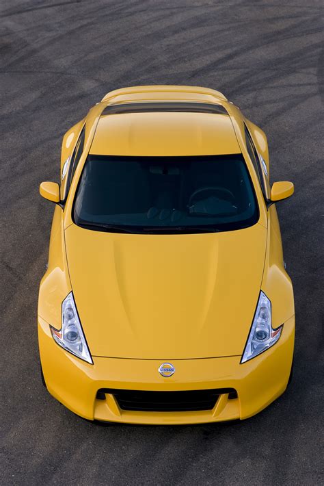 2010 Nissan 370Z Coupe - HD Pictures @ carsinvasion.com