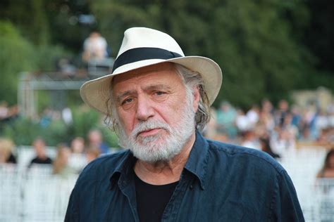 Rade Serbedzija Mlad