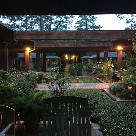 CENACLE RETREAT HOUSE (2026) All You Need to Know BEFORE You Go (with ...