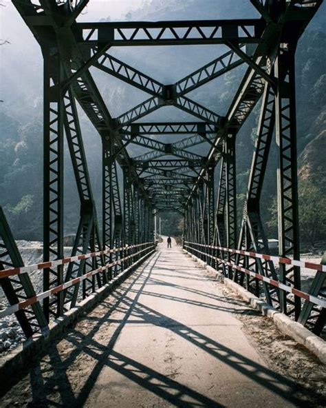 Through The Lens: Finding Solace In Munsiyari & Khaliya Top