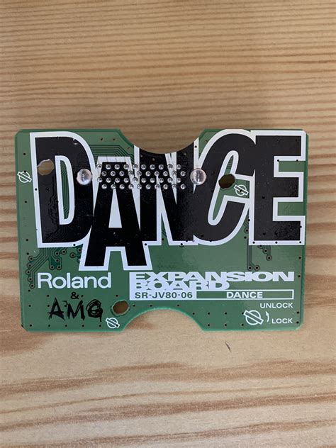 SR-JV80-06 Dance - Roland SR-JV80-06 Dance - Audiofanzine